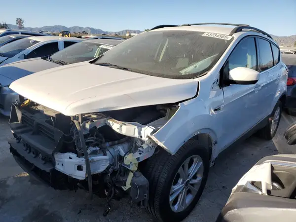1FMCU0GD7JUA56808 2018 FORD ESCAPE - Image 1