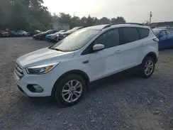1FMCU0GD7JUA75021 2018 FORD ESCAPE