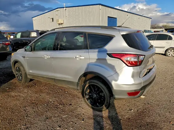 1FMCU0GD7JUA75777 2018 FORD ESCAPE - Image 2