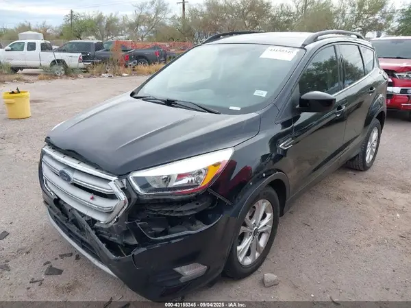 1FMCU0GD7JUA86147 2018 FORD ESCAPE - Image 2