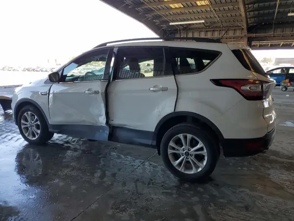 1FMCU0GD7JUA86360 2018 FORD ESCAPE - Image 2