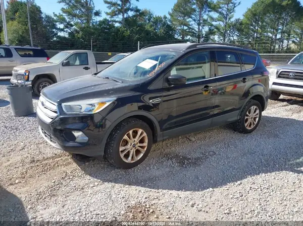 1FMCU0GD7JUA96337 2018 FORD ESCAPE - Image 2