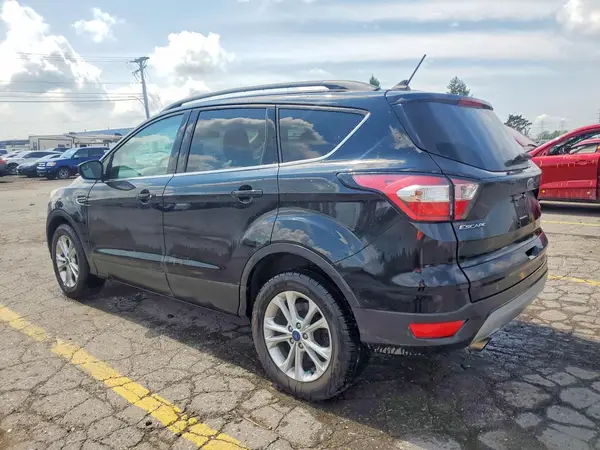 1FMCU0GD7JUB10253 2018 FORD ESCAPE - Image 2