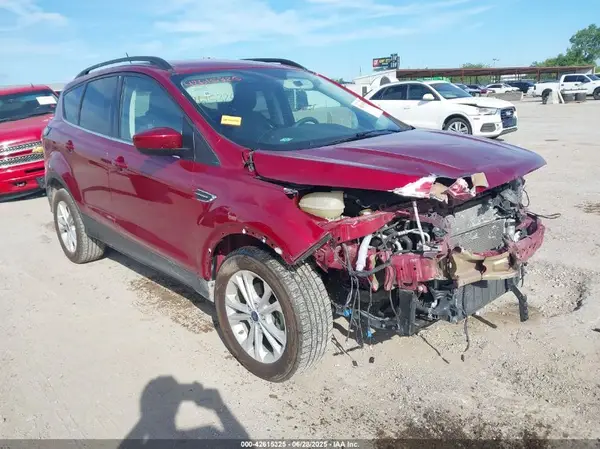 1FMCU0GD7JUB16831 2018 FORD ESCAPE - Image 1