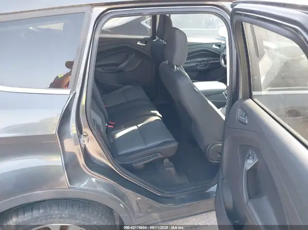 1FMCU0GD7JUB35301 2018 FORD ESCAPE - Image 8