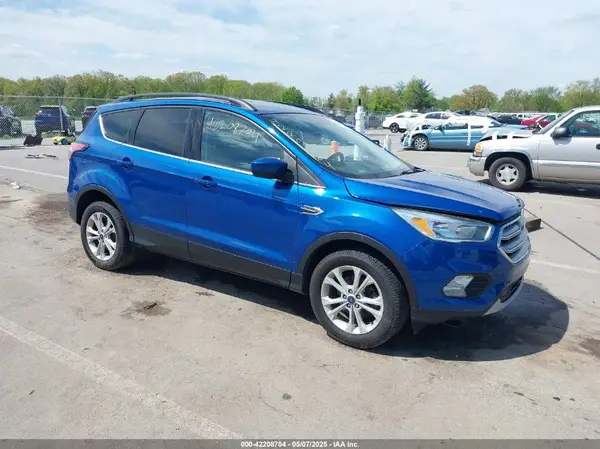 1FMCU0GD7JUB40630 2018 FORD ESCAPE - Image 1