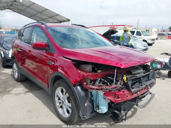 1FMCU0GD7JUB44144 2018 FORD ESCAPE - Image 1