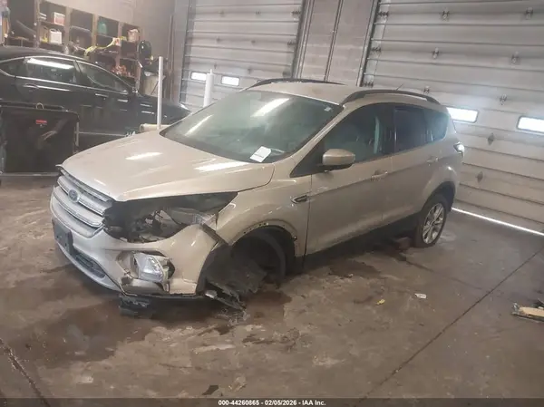 1FMCU0GD7JUB59226 2018 FORD ESCAPE - Image 2