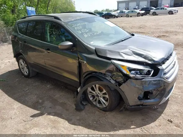 1FMCU0GD7JUB59260 2018 FORD ESCAPE - Image 1