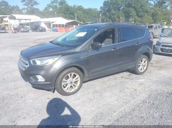 1FMCU0GD7JUB61655 2018 FORD ESCAPE - Image 2