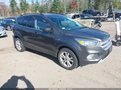 1FMCU0GD7JUB75099 2018 FORD ESCAPE