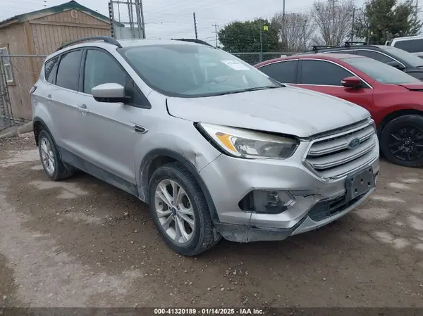 1FMCU0GD7JUB75362 2018 FORD ESCAPE - Image 1