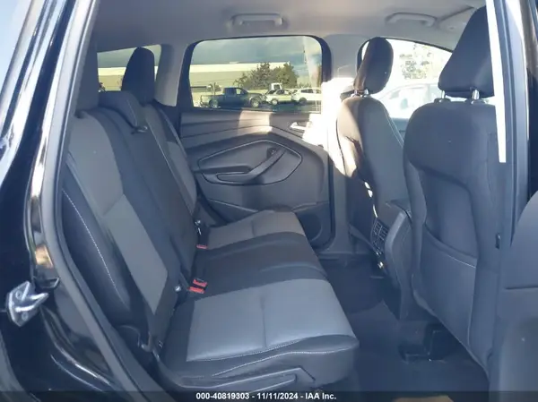 1FMCU0GD7JUB76267 2018 FORD ESCAPE - Image 8