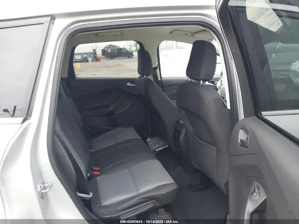 1FMCU0GD7JUB84207 2018 FORD ESCAPE - Image 8