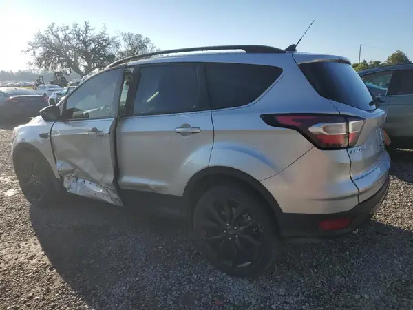 1FMCU0GD7JUB97412 2018 FORD ESCAPE - Image 2