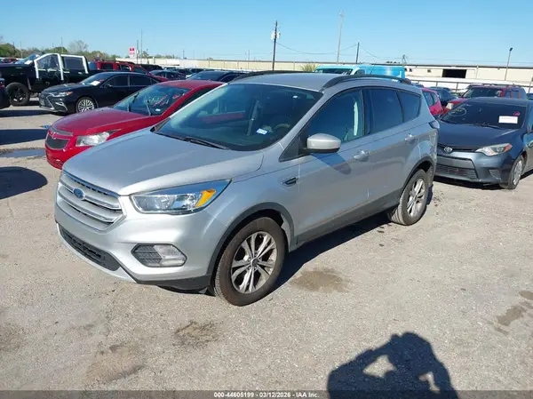 1FMCU0GD7JUC03144 2018 FORD ESCAPE - Image 2