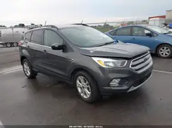 1FMCU0GD7JUC18095 2018 FORD ESCAPE