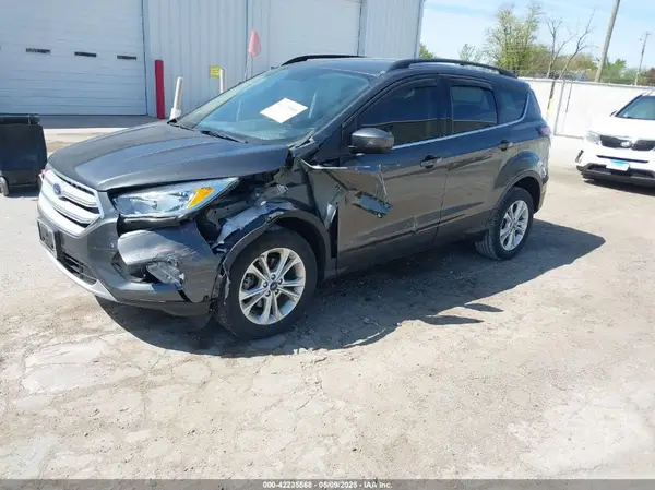 1FMCU0GD7JUC31770 2018 FORD ESCAPE - Image 2