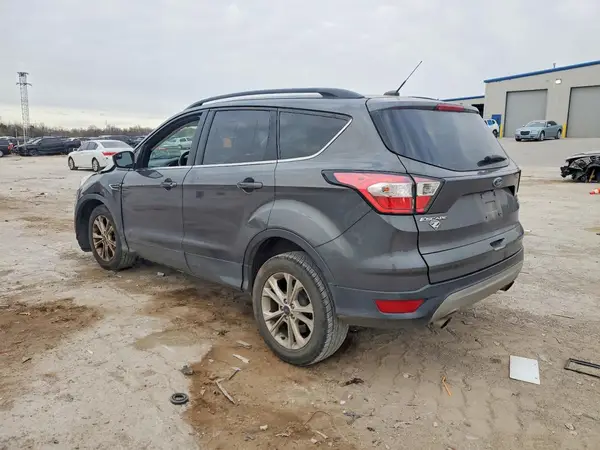 1FMCU0GD7JUC37598 2018 FORD ESCAPE - Image 2