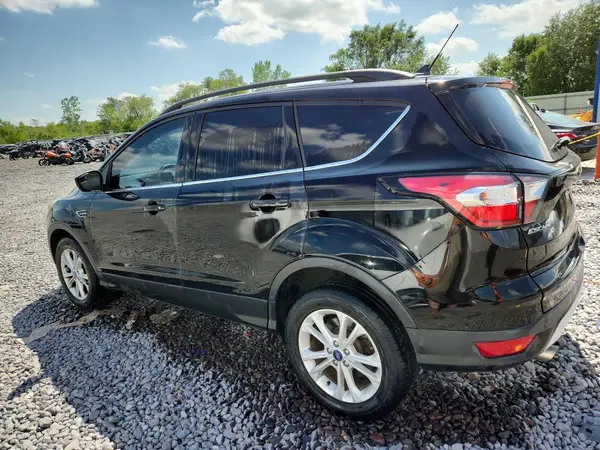 1FMCU0GD7JUD01252 2018 FORD ESCAPE - Image 2
