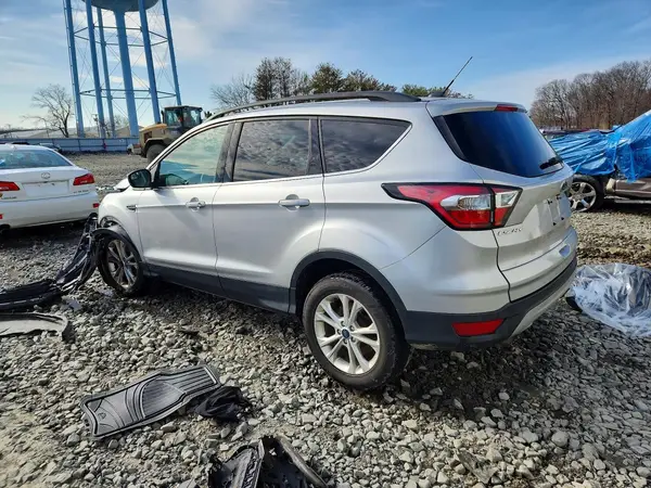 1FMCU0GD7JUD06645 2018 FORD ESCAPE - Image 2