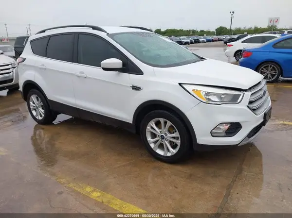 1FMCU0GD7JUD19640 2018 FORD ESCAPE - Image 1