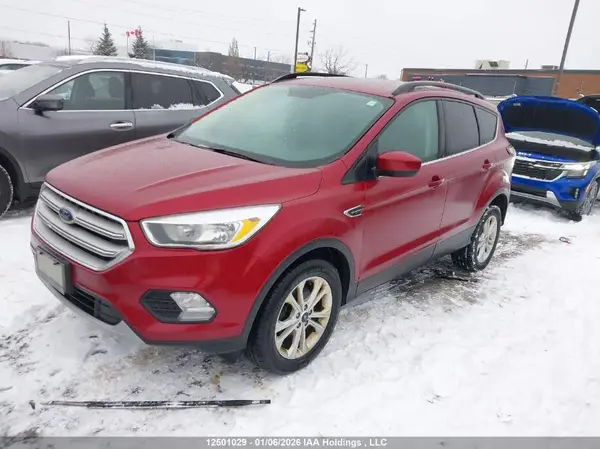 1FMCU0GD7JUD32601 2018 FORD ESCAPE - Image 2