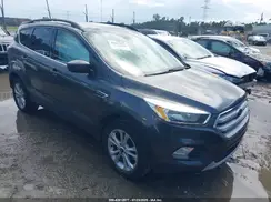 1FMCU0GD7JUD33912 2018 FORD ESCAPE