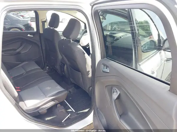 1FMCU0GD7JUD42898 2018 FORD ESCAPE - Image 8