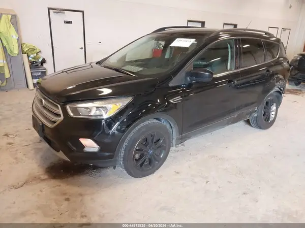 1FMCU0GD7JUD45803 2018 FORD ESCAPE - Image 2