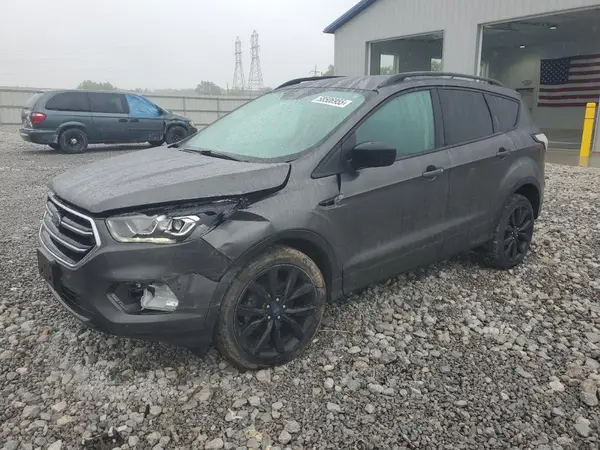 1FMCU0GD7JUD48331 2018 FORD ESCAPE - Image 1