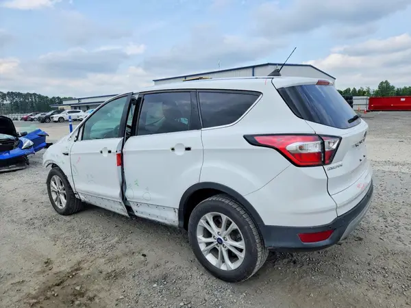 1FMCU0GD7JUD52038 2018 FORD ESCAPE - Image 2