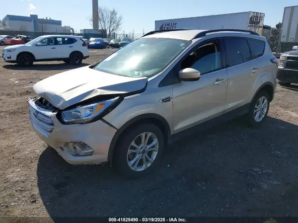 1FMCU0GD7JUD54131 2018 FORD ESCAPE - Image 2
