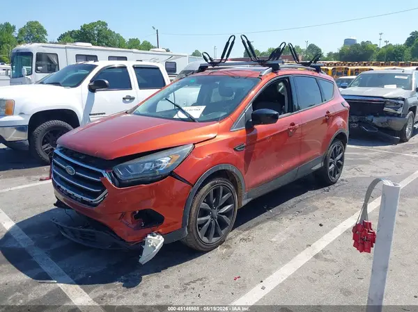 1FMCU0GD7KUA06928 2019 FORD ESCAPE - Image 2