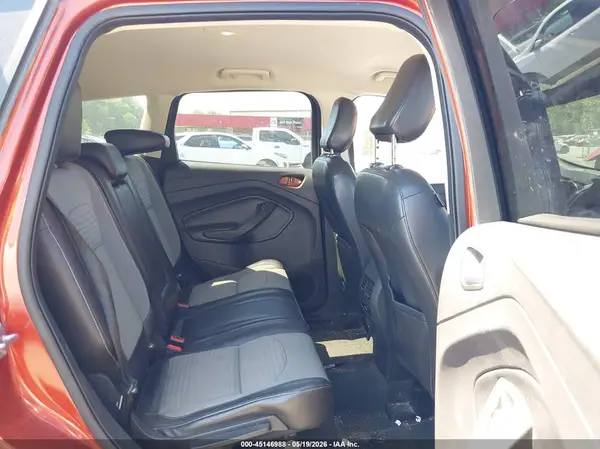 1FMCU0GD7KUA06928 2019 FORD ESCAPE - Image 8