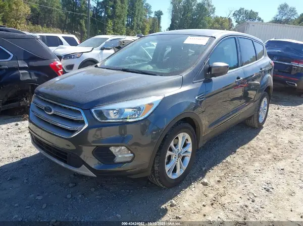 1FMCU0GD7KUA07058 2019 FORD ESCAPE - Image 2