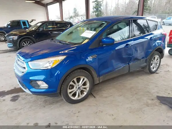 1FMCU0GD7KUA15158 2019 FORD ESCAPE - Image 2