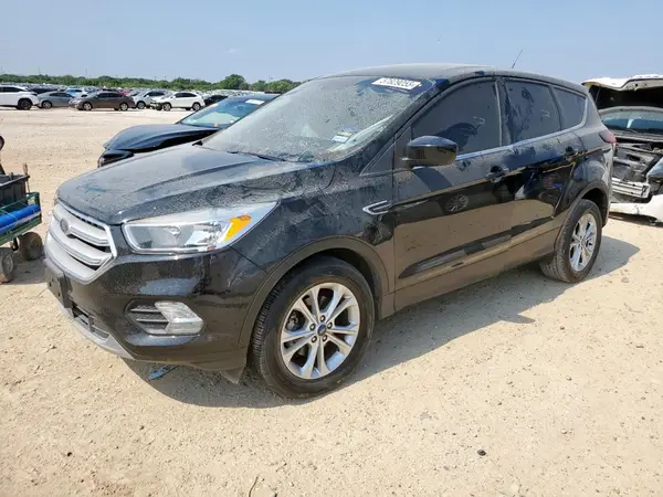 1FMCU0GD7KUA31957 2019 FORD ESCAPE - Image 1