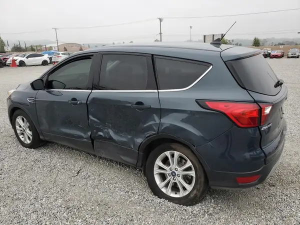 1FMCU0GD7KUA47950 2019 FORD ESCAPE - Image 2