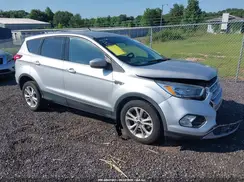 1FMCU0GD7KUA49780 2019 FORD ESCAPE