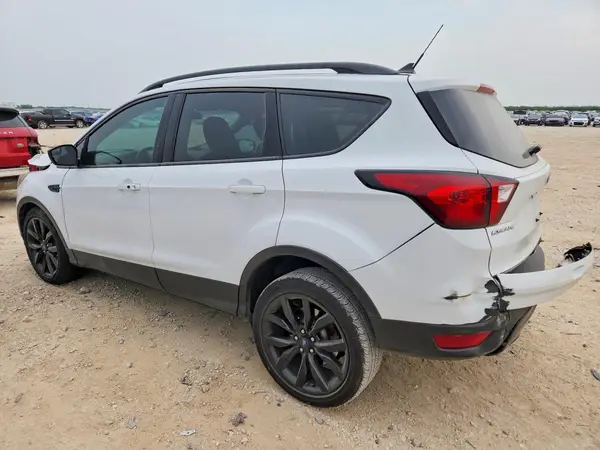 1FMCU0GD7KUA53635 2019 FORD ESCAPE - Image 2