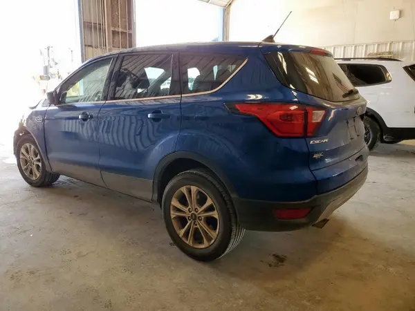1FMCU0GD7KUA56048 2019 FORD ESCAPE - Image 2