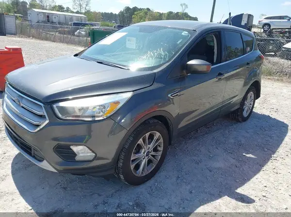 1FMCU0GD7KUA62058 2019 FORD ESCAPE - Image 2