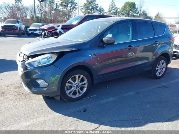 1FMCU0GD7KUA64747 2019 FORD ESCAPE - Image 2