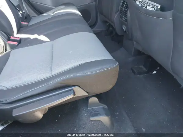 1FMCU0GD7KUA64747 2019 FORD ESCAPE - Image 8