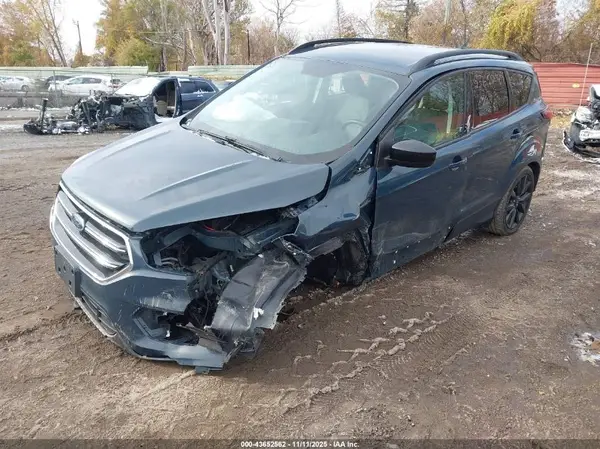1FMCU0GD7KUA76459 2019 FORD ESCAPE - Image 2