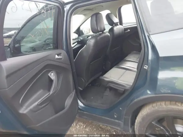 1FMCU0GD7KUA76459 2019 FORD ESCAPE - Image 8