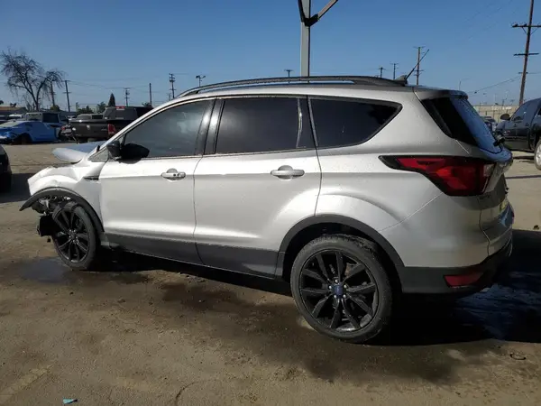 1FMCU0GD7KUB08469 2019 FORD ESCAPE - Image 2