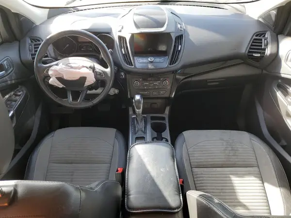 1FMCU0GD7KUB08469 2019 FORD ESCAPE - Image 8