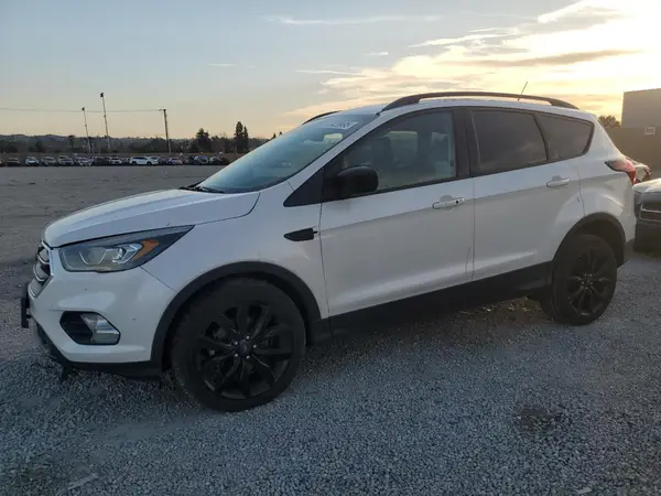 1FMCU0GD7KUB08472 2019 FORD ESCAPE - Image 1